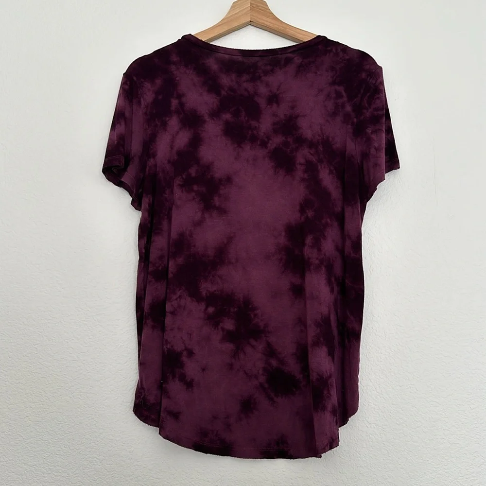 American Eagle Outfitters Maroon Tie-Dye Tee - Picture 3 of 3